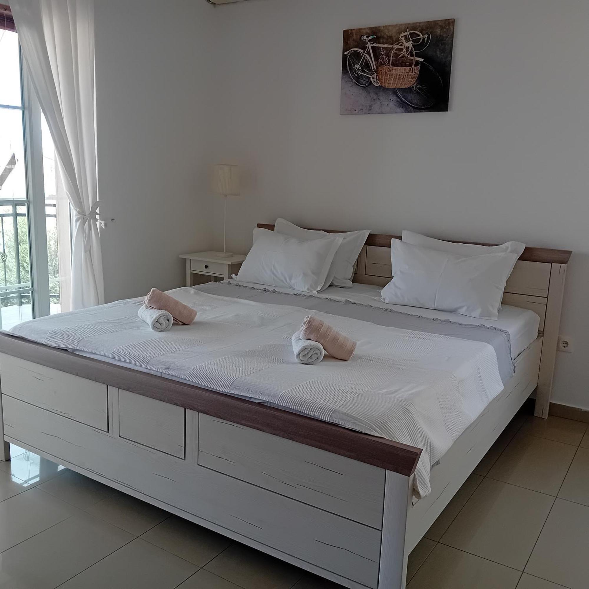 שיבניק Apartments Gveric מראה חיצוני תמונה